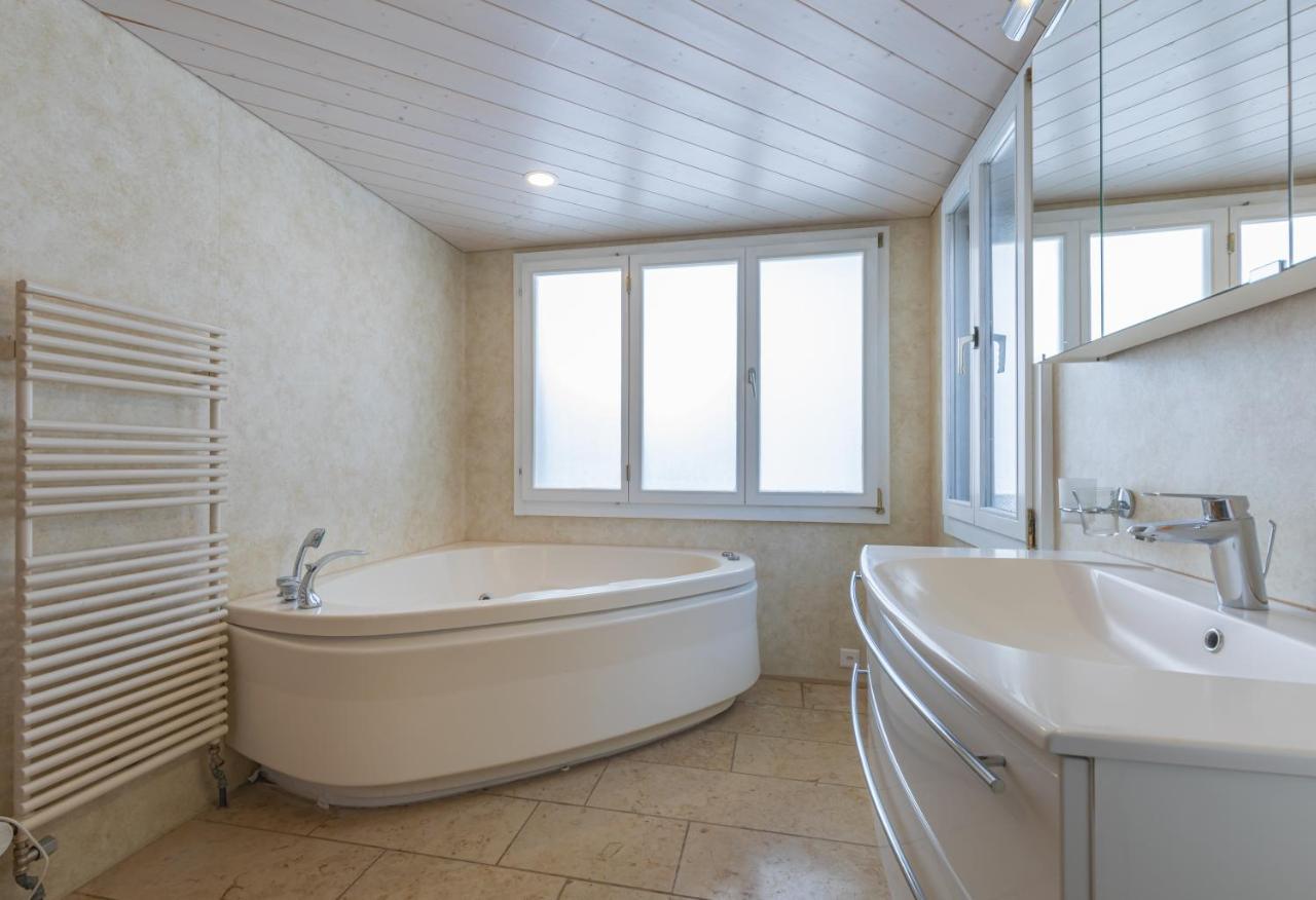 Chalet Weid - Aare Jungfrau Ag Гриндельвальд Экстерьер фото